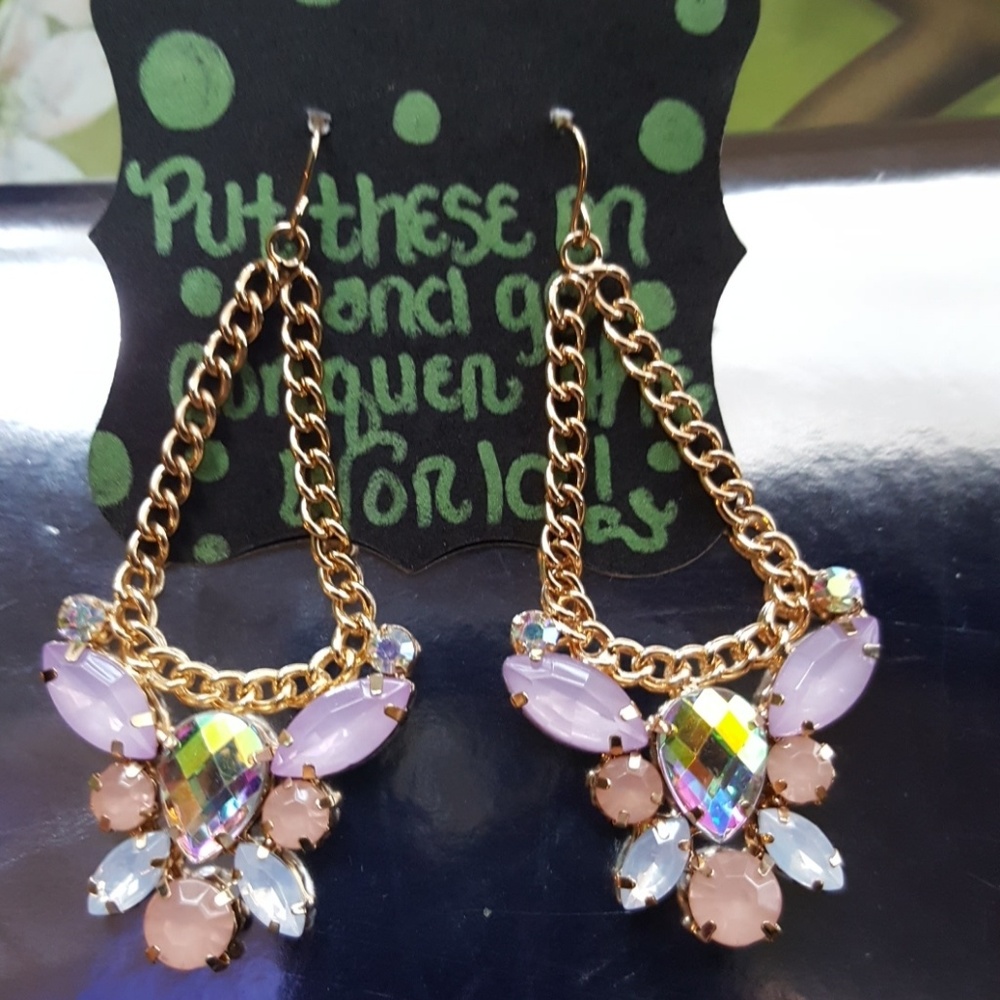 NWOT VINTAGE MULTI STONE EARRINGS